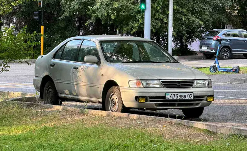 Nissan Sunny 1997 года за 750 000 тг. в Алматы