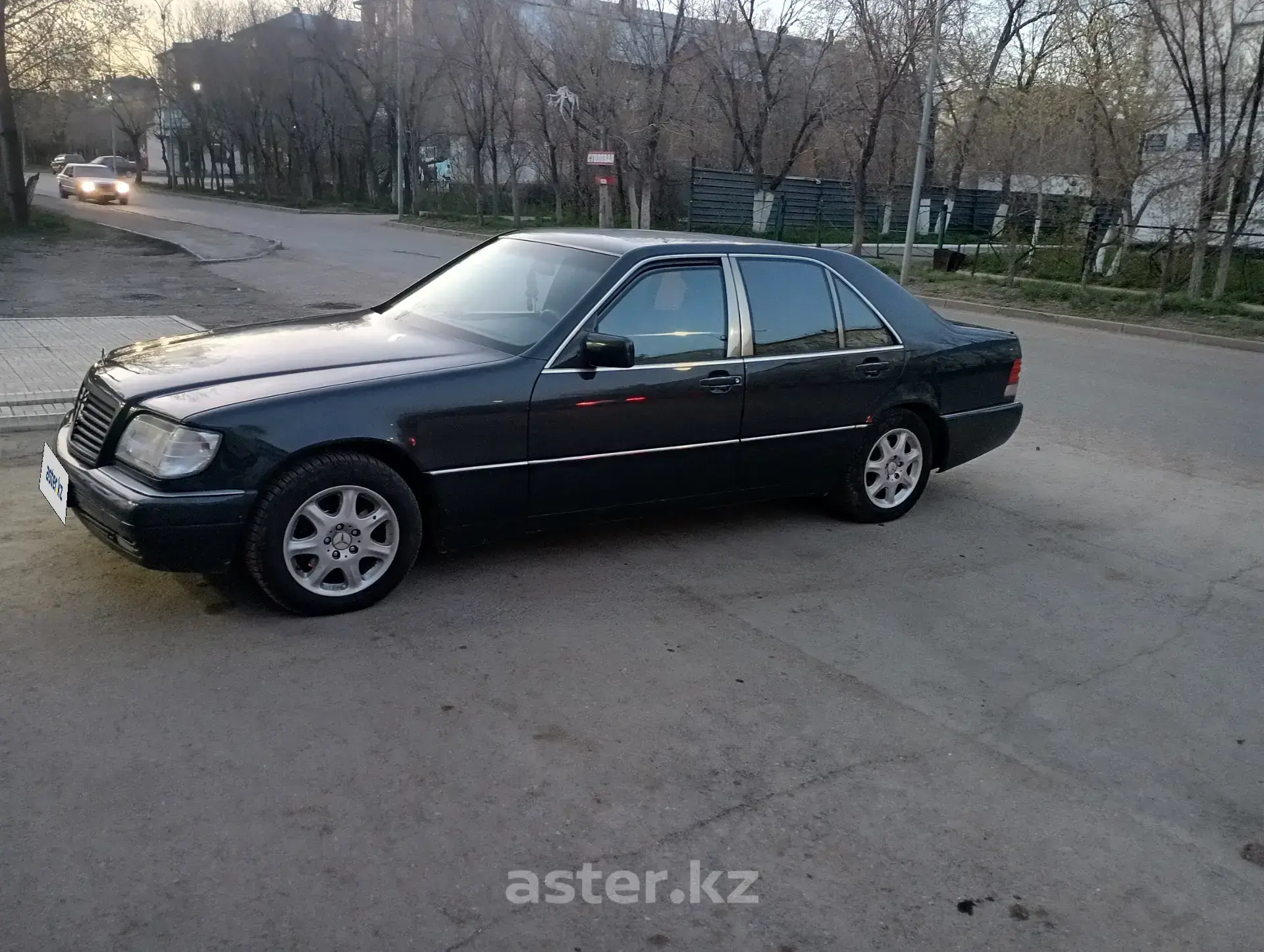 Mercedes-Benz S-Класс 1992