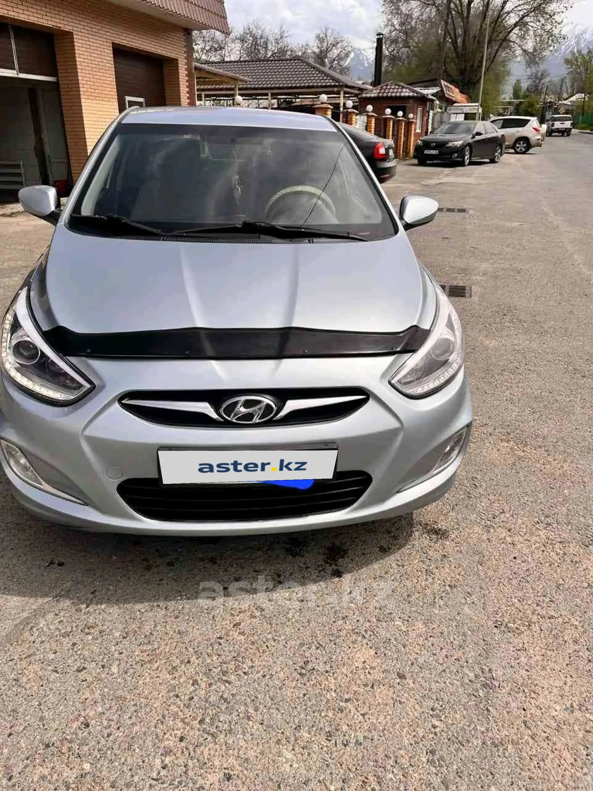 Hyundai Accent 2013