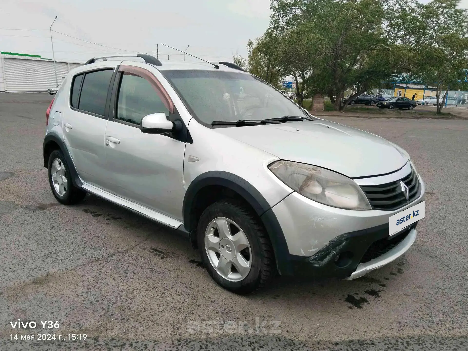 Renault Sandero 2015