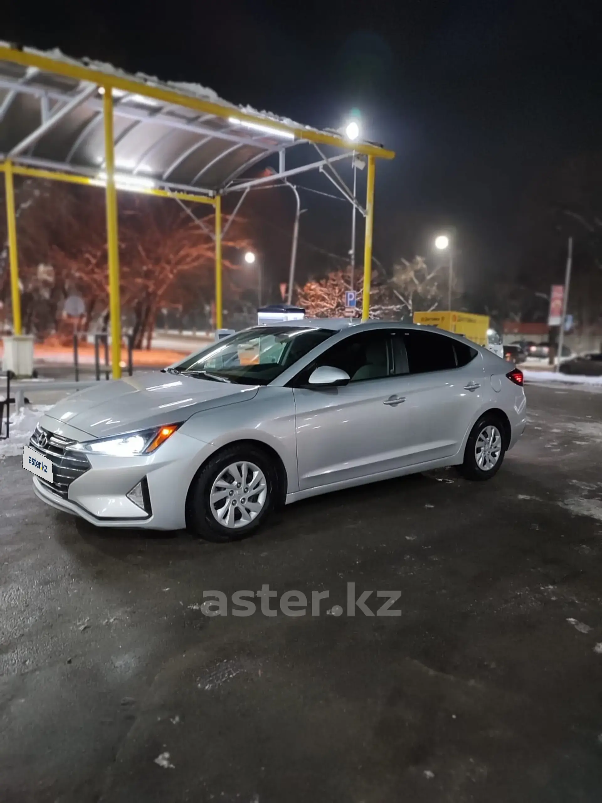 Hyundai Elantra 2019