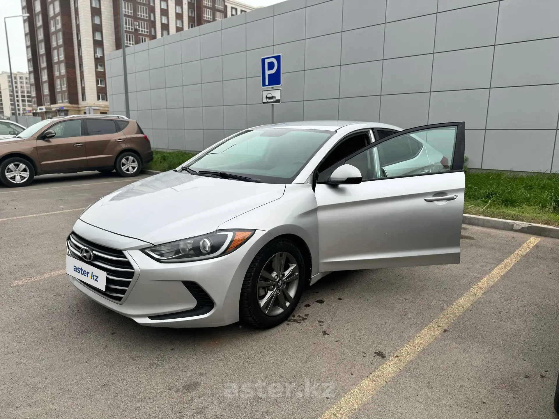 Hyundai Elantra 2017