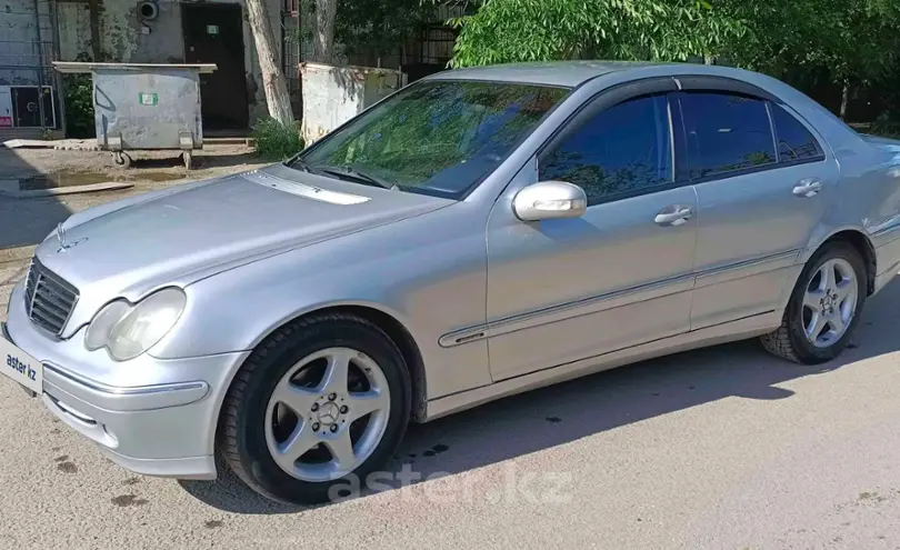 Mercedes-Benz C-Класс 2000 года за 2 650 000 тг. в Астана