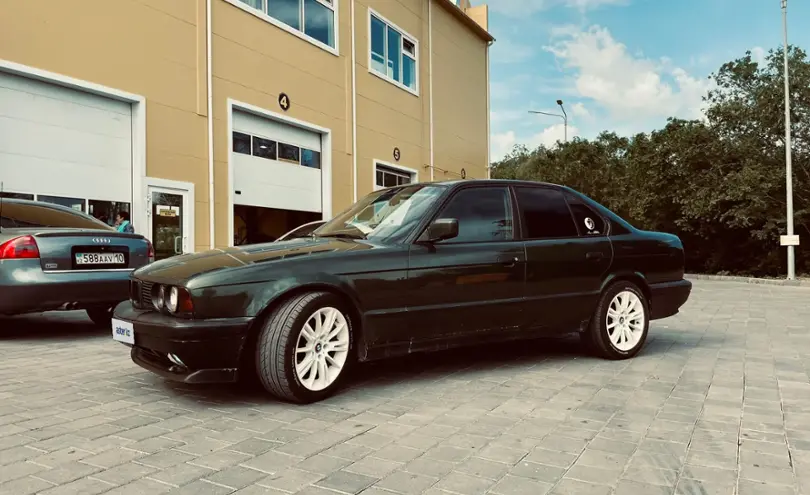 BMW 5 серии 1993 года за 2 700 000 тг. в null