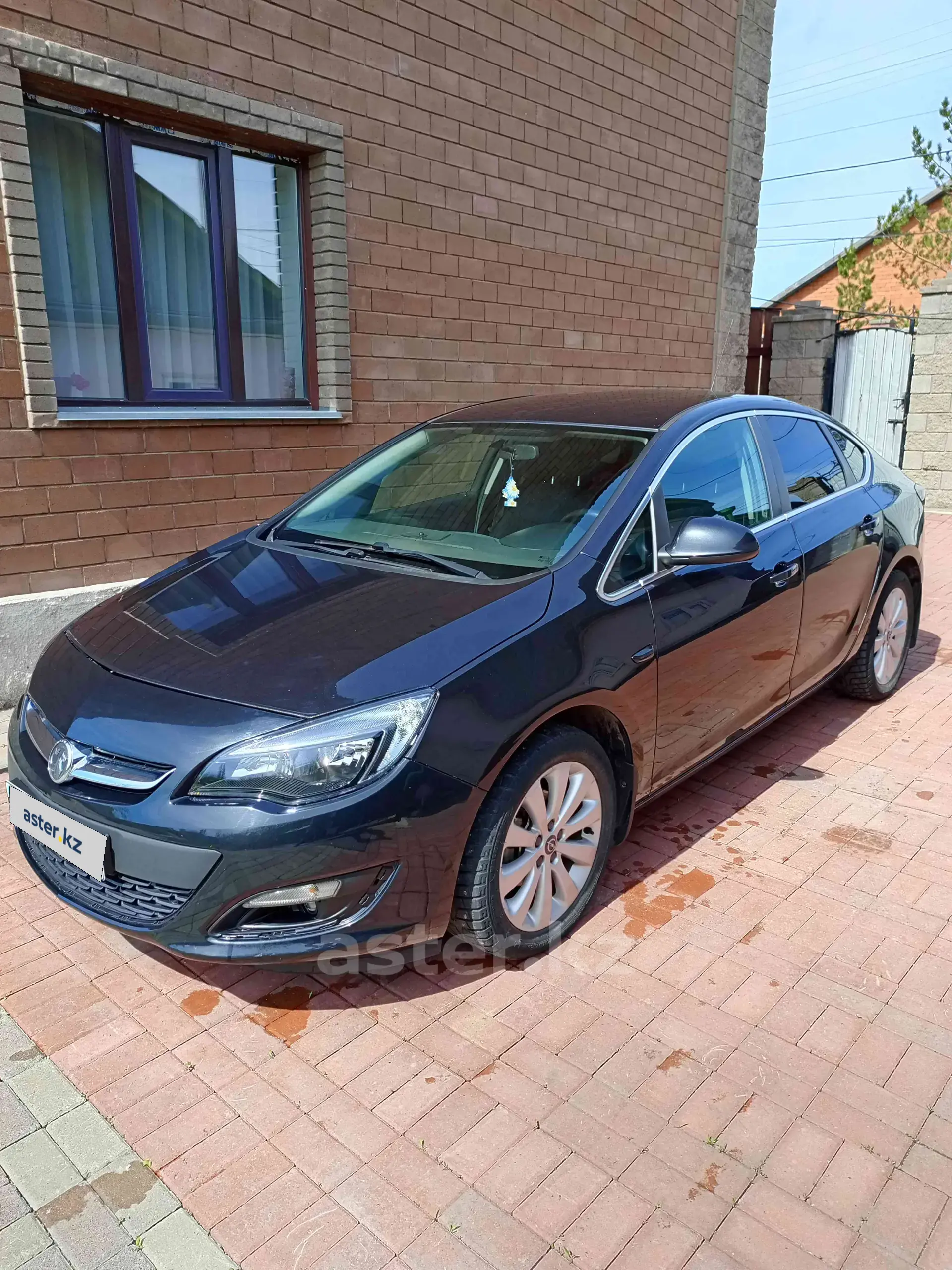 Opel Astra 2014