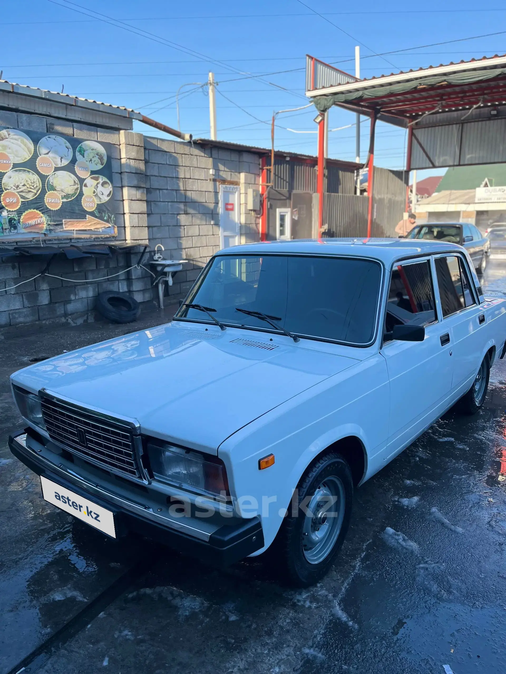 LADA (ВАЗ) 2107 2010