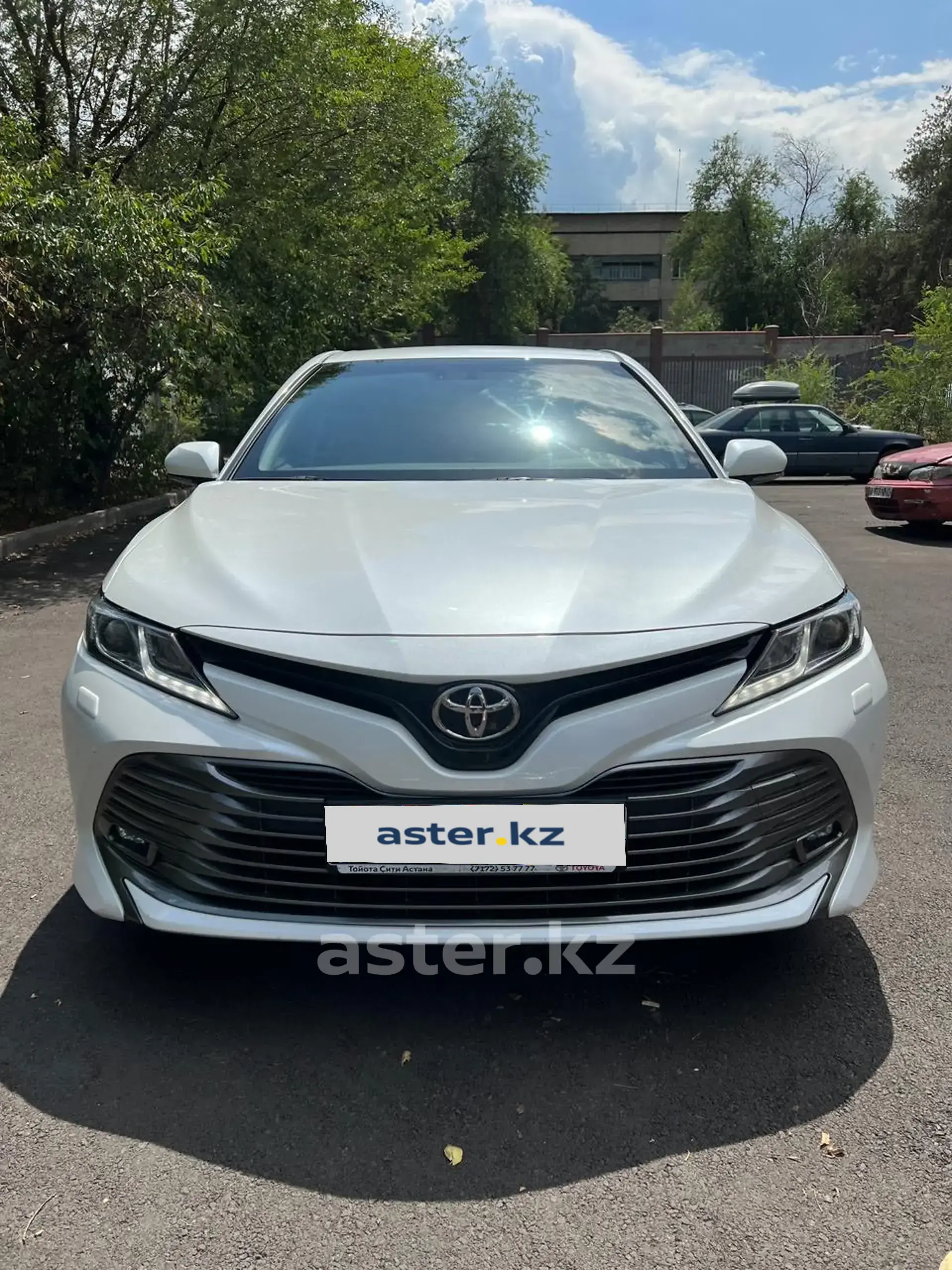 Toyota Camry 2019