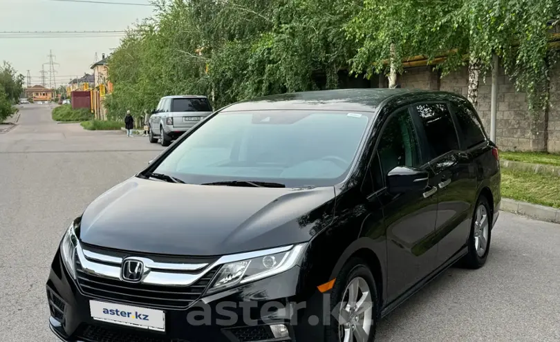 Honda Odyssey 2019 года за 17 600 000 тг. в Алматы