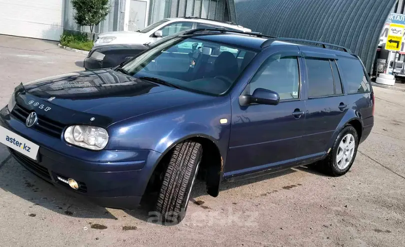 Volkswagen Golf 2001 года за 2 200 000 тг. в Астана