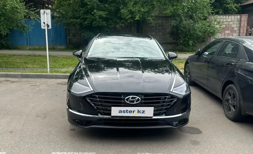 Hyundai Sonata 2022 года за 12 300 000 тг. в Алматы