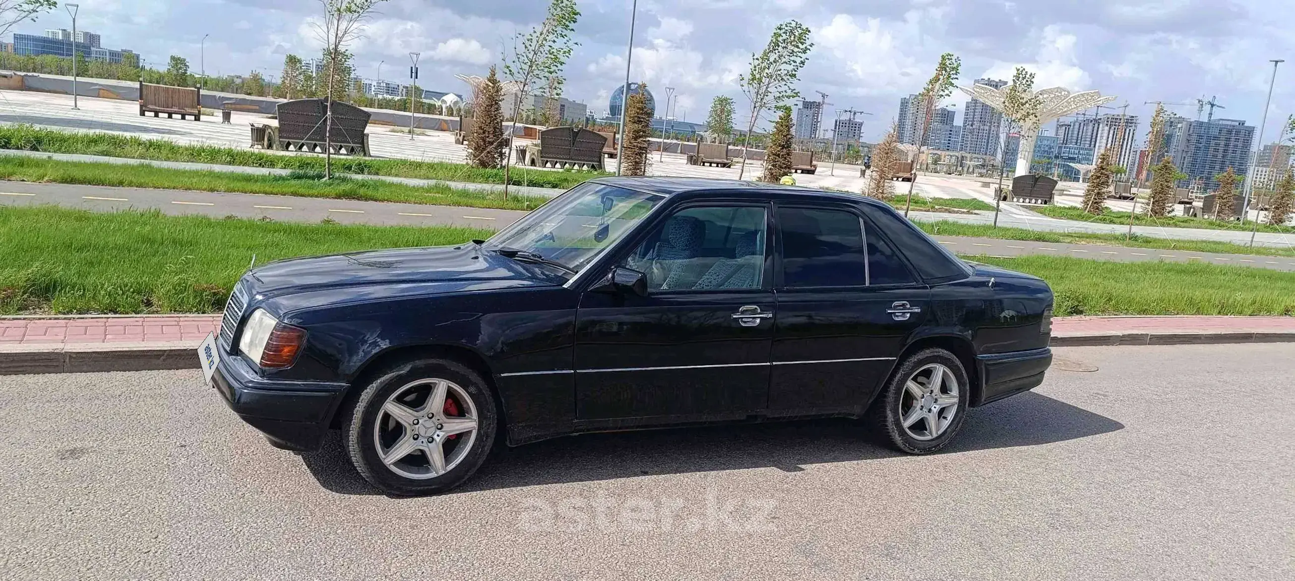 Mercedes-Benz E-Класс 1993