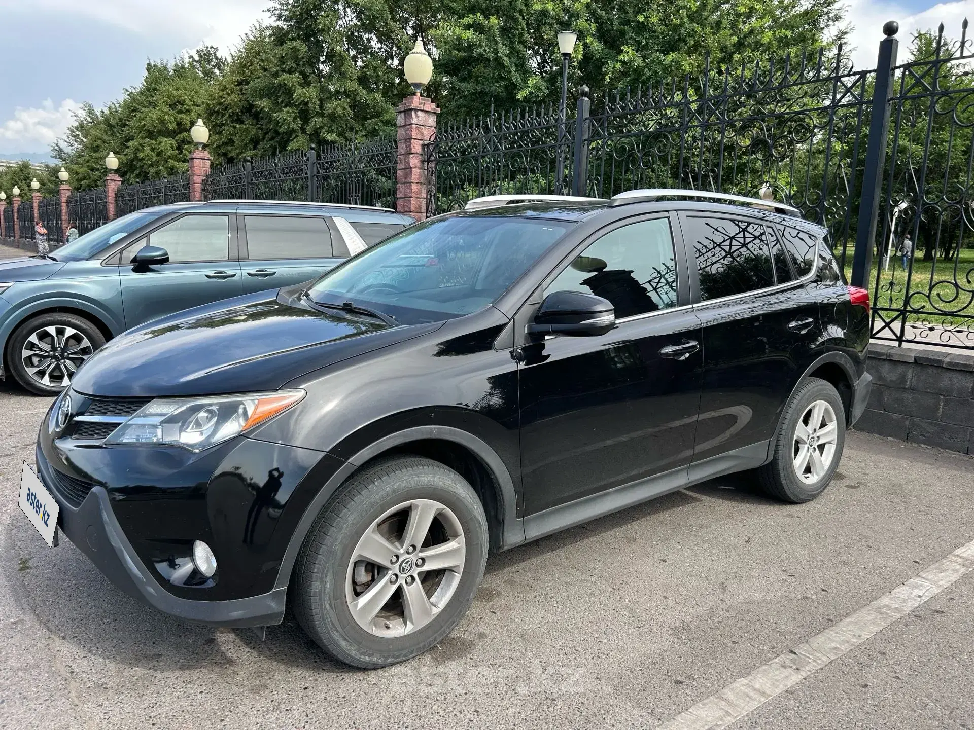 Toyota RAV4 2015