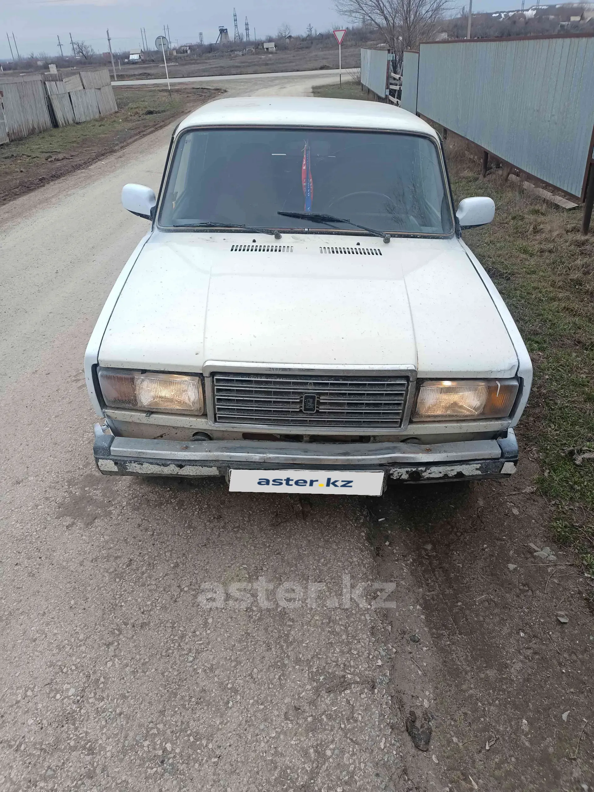 LADA (ВАЗ) 2107 1998