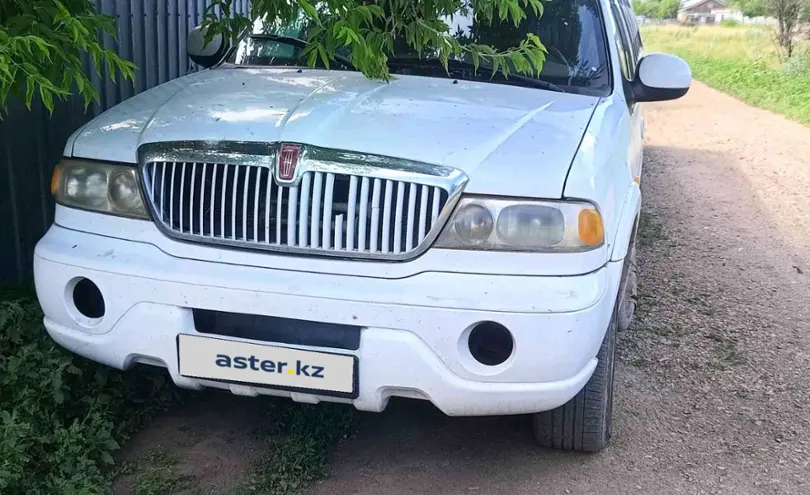 Lincoln Navigator 1998 года за 2 500 000 тг. в Карагандинская область