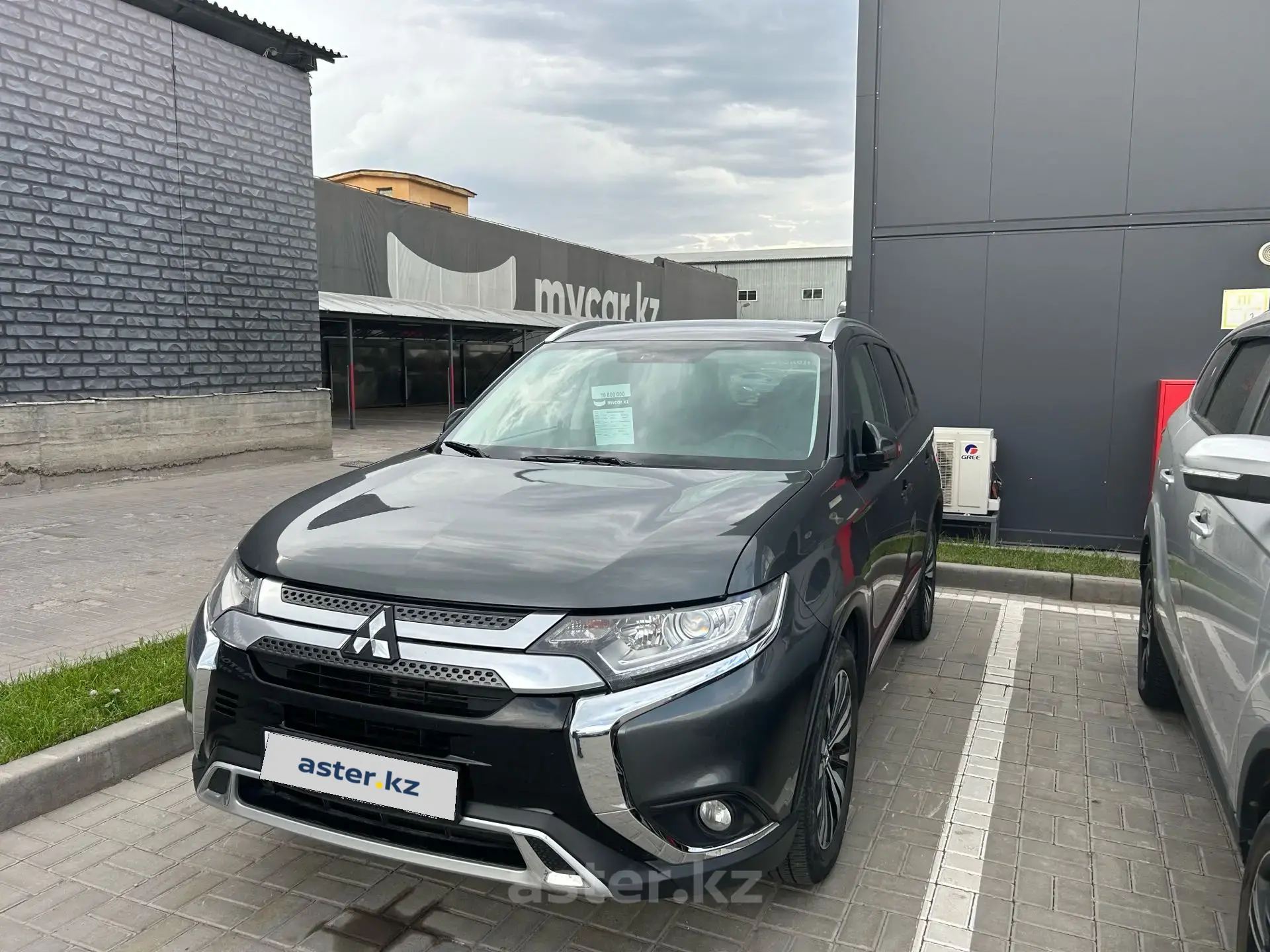 Mitsubishi Outlander 2018