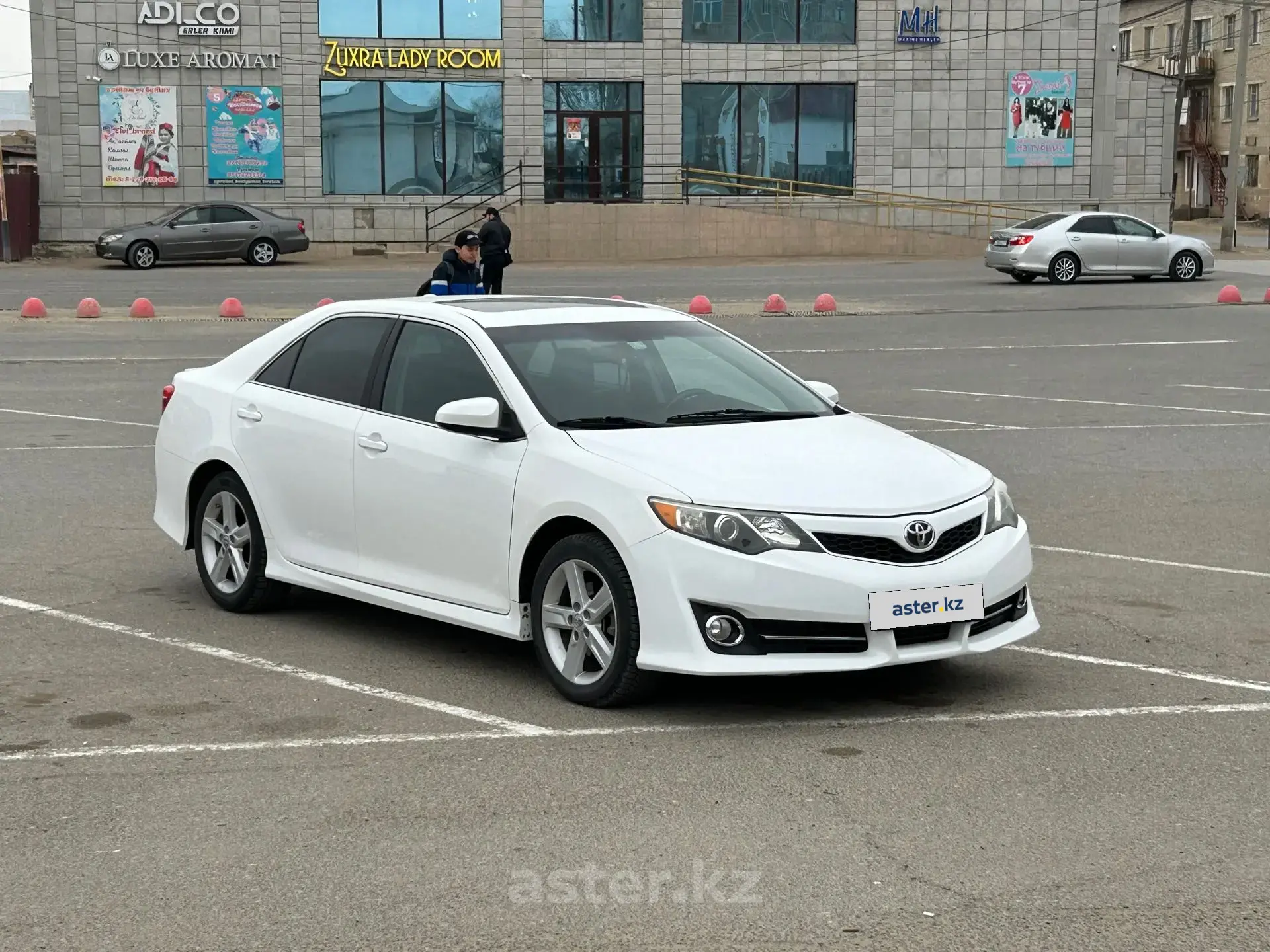 Toyota Camry 2014