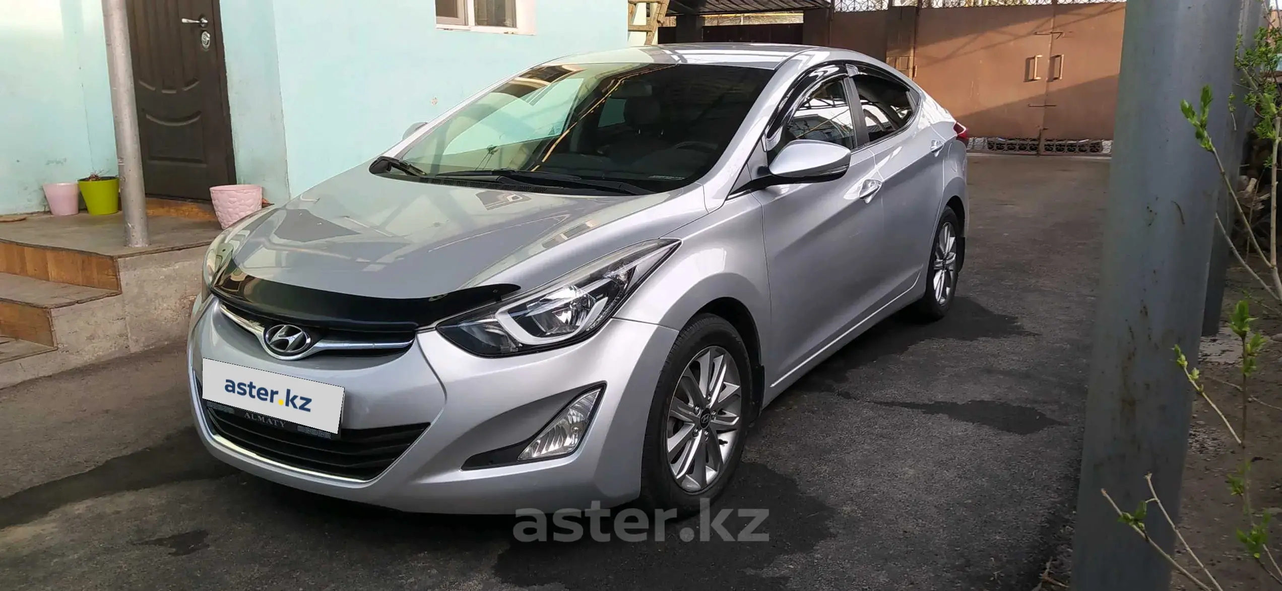 Hyundai Elantra 2014