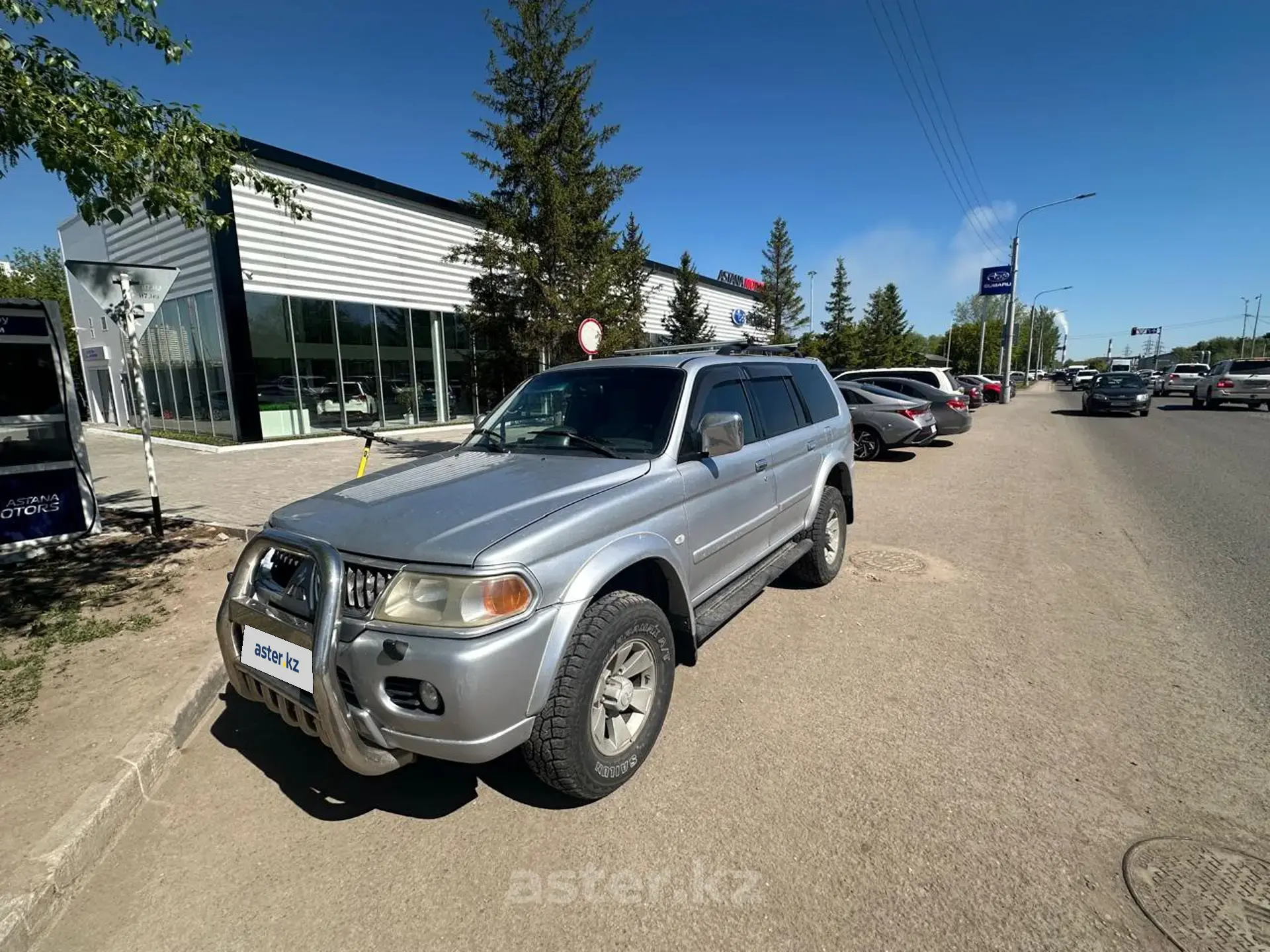 Mitsubishi Pajero Sport 2006