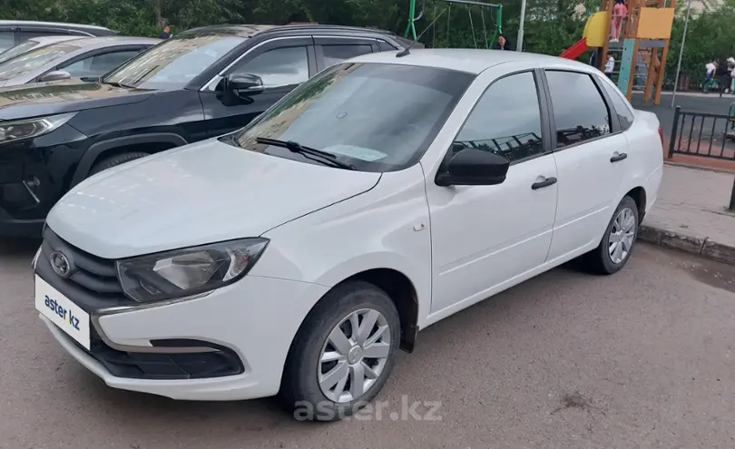 LADA (ВАЗ) Granta 2019 года за 4 400 000 тг. в Астана