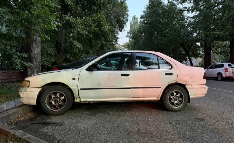 Nissan Sunny 1997 года за 690 000 тг. в Алматы