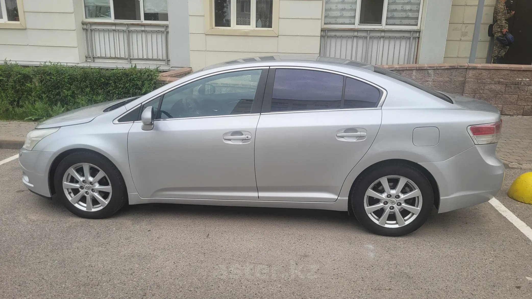 Toyota Avensis 2011