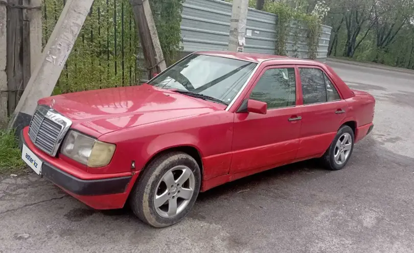 Mercedes-Benz W124 1988 года за 900 000 тг. в Алматы