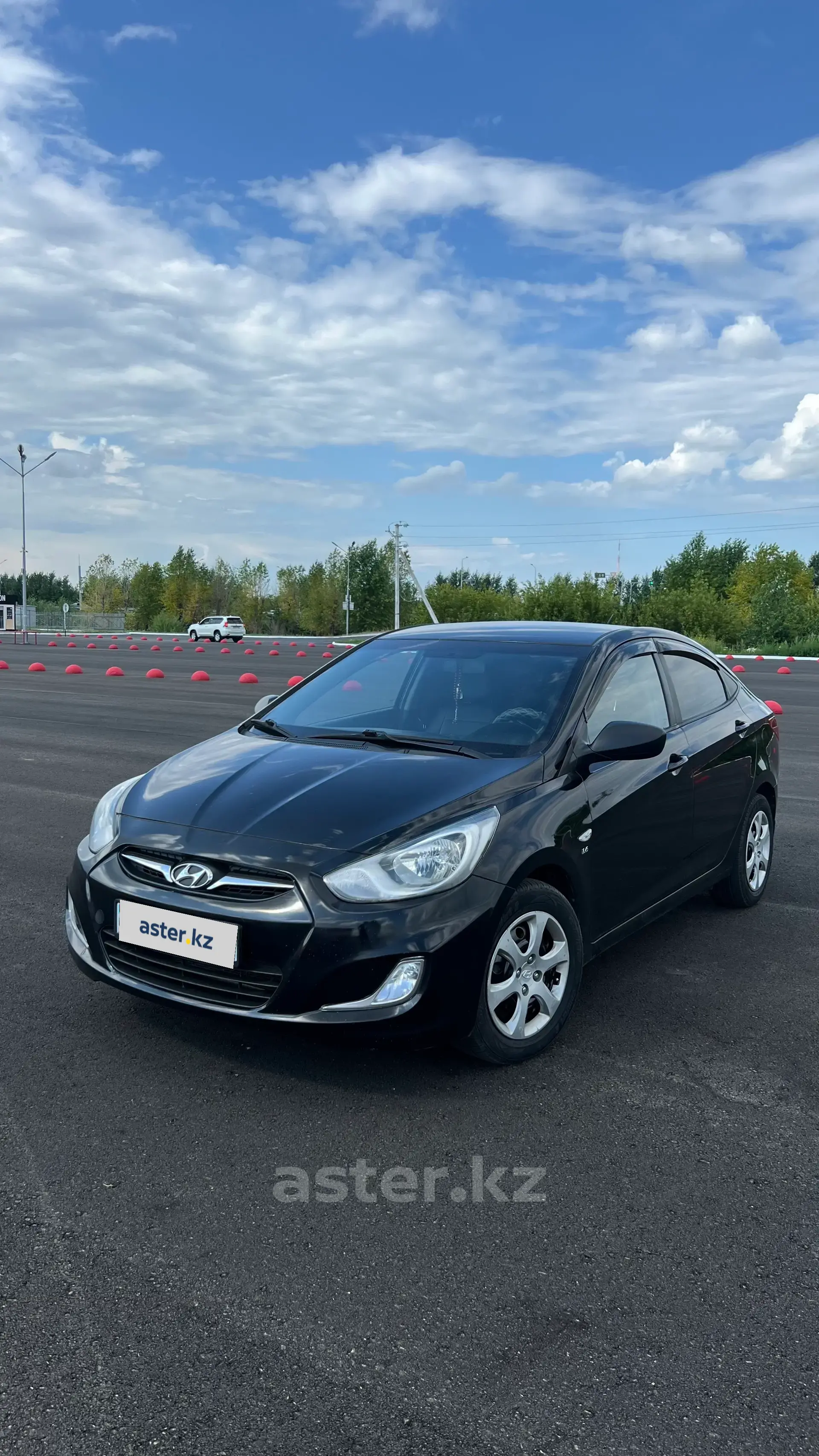 Hyundai Accent 2013