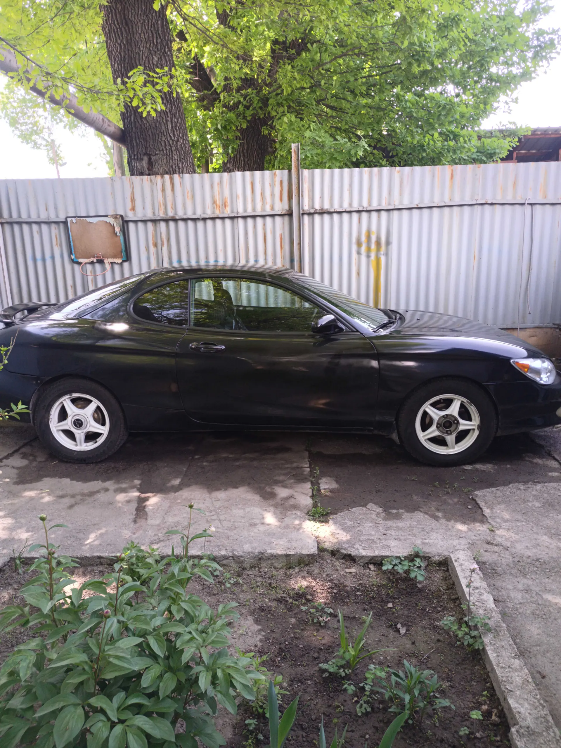 Hyundai Tiburon 1997