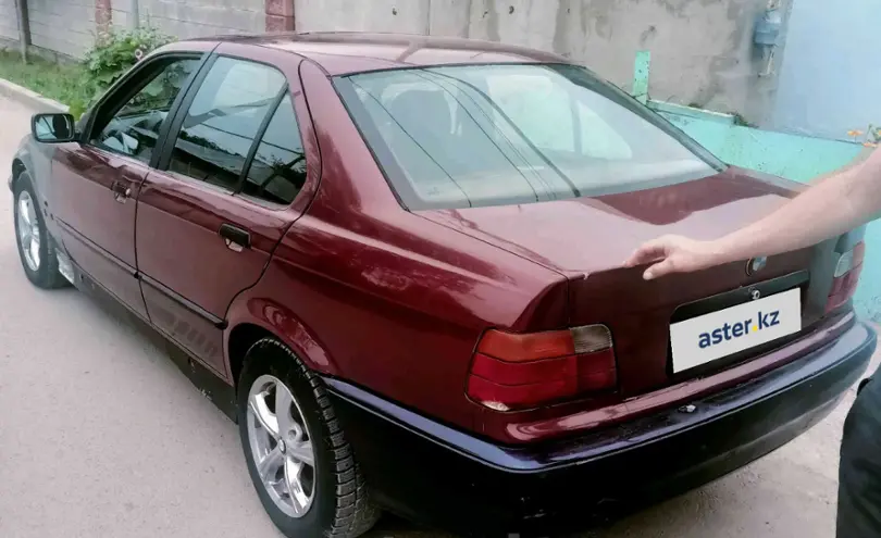 BMW 3 серии 1992 года за 1 500 000 тг. в null
