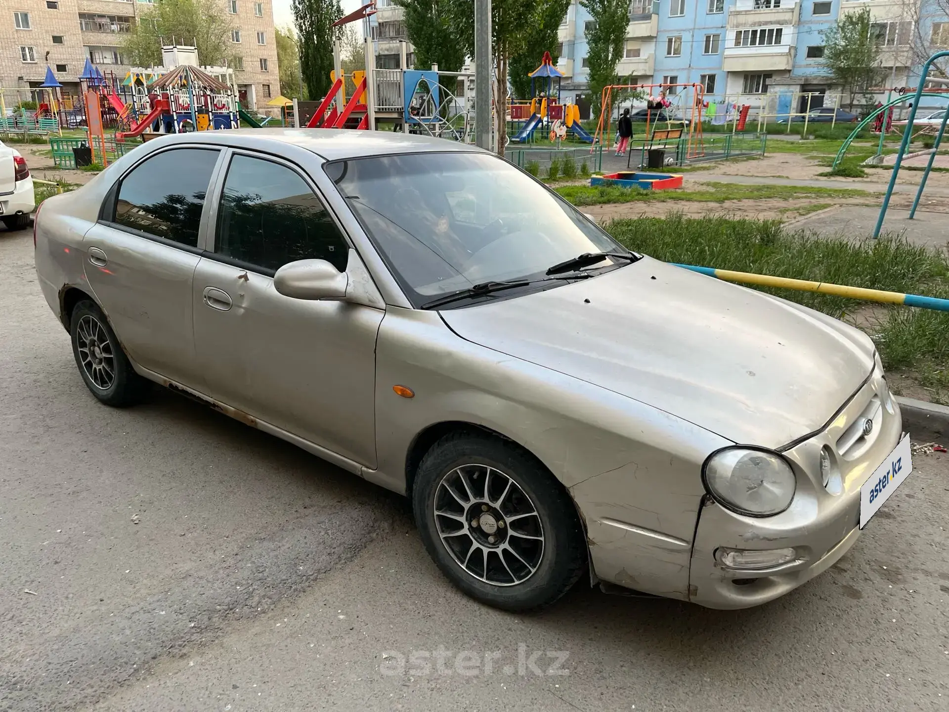 Kia Shuma 1998