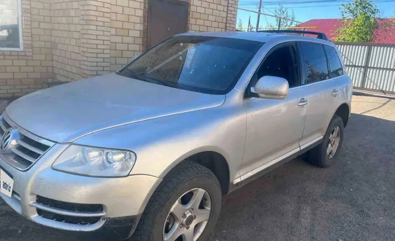 Volkswagen Touareg 2004 года за 4 500 000 тг. в Астана