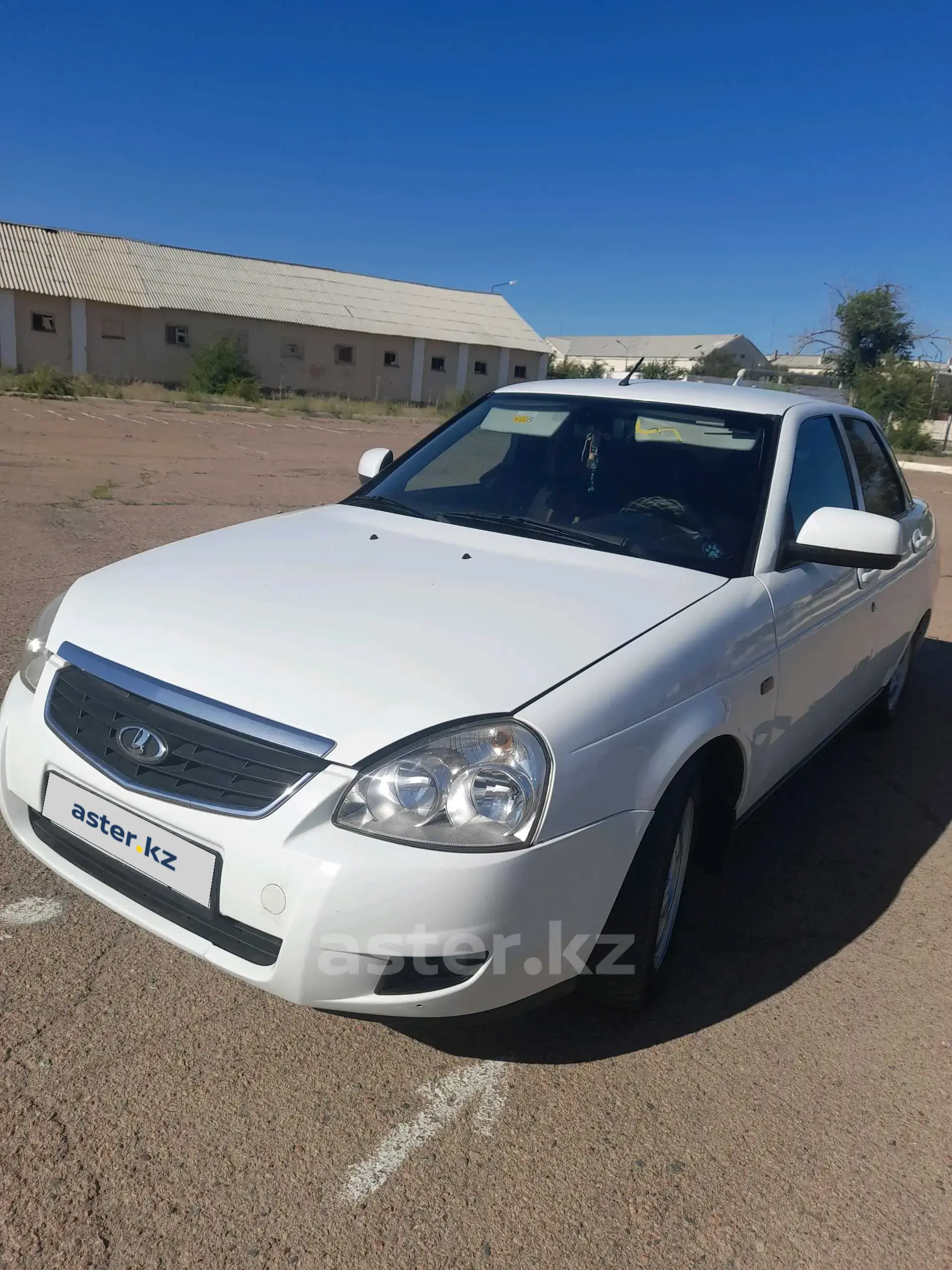 LADA (ВАЗ) Priora 2012