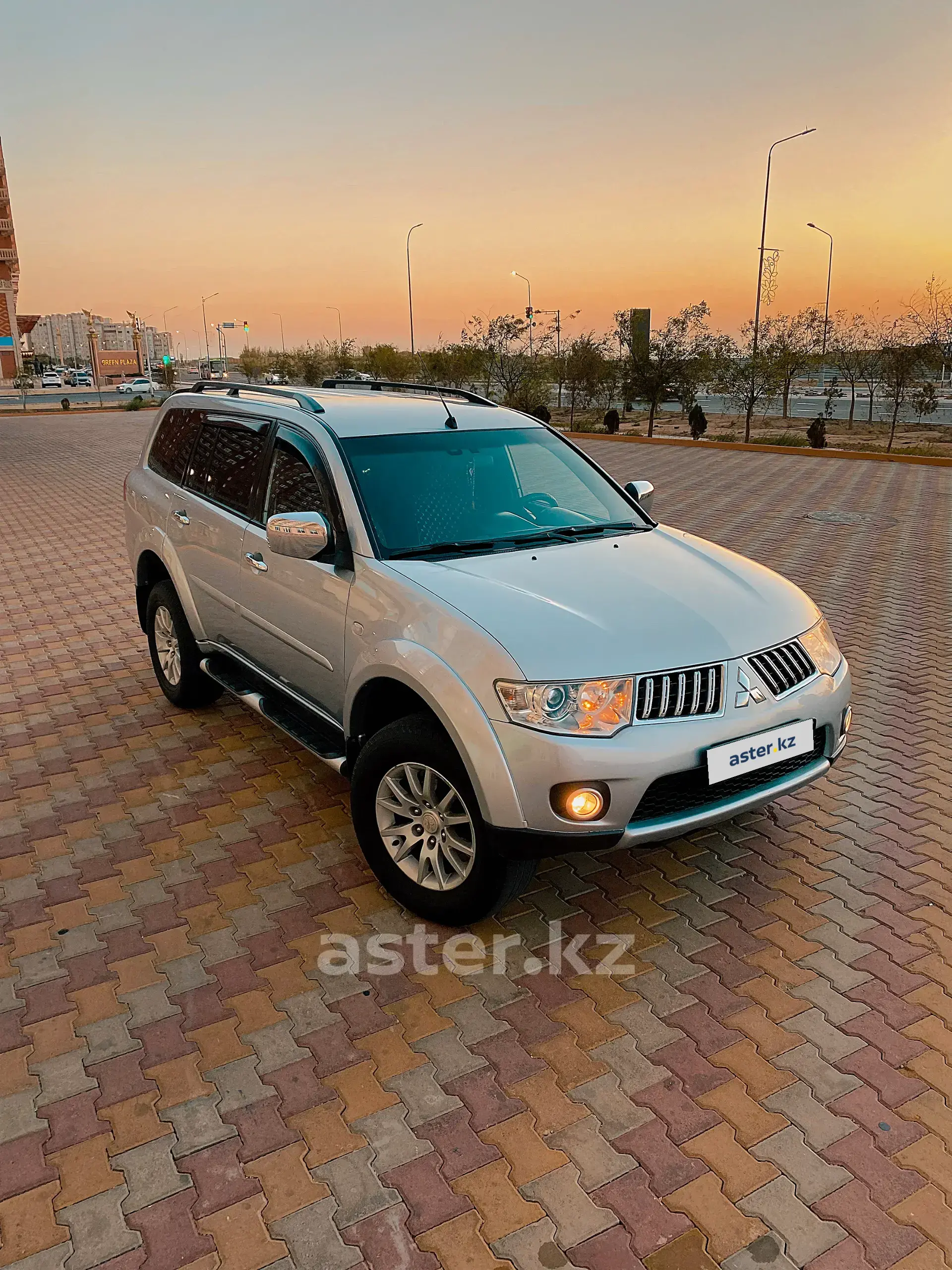 Mitsubishi Pajero Sport 2010