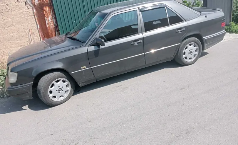 Mercedes-Benz E-Класс 1993 года за 2 500 000 тг. в Алматинская область