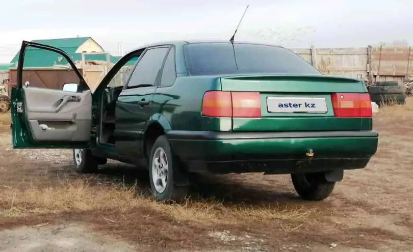 Volkswagen Passat 1993 года за 1 300 000 тг. в Уральск