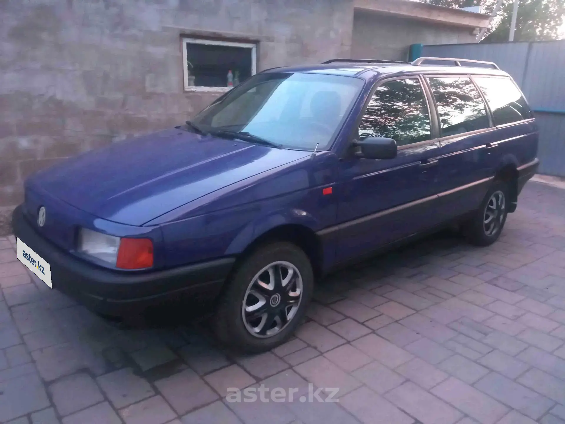 Volkswagen Passat 1993