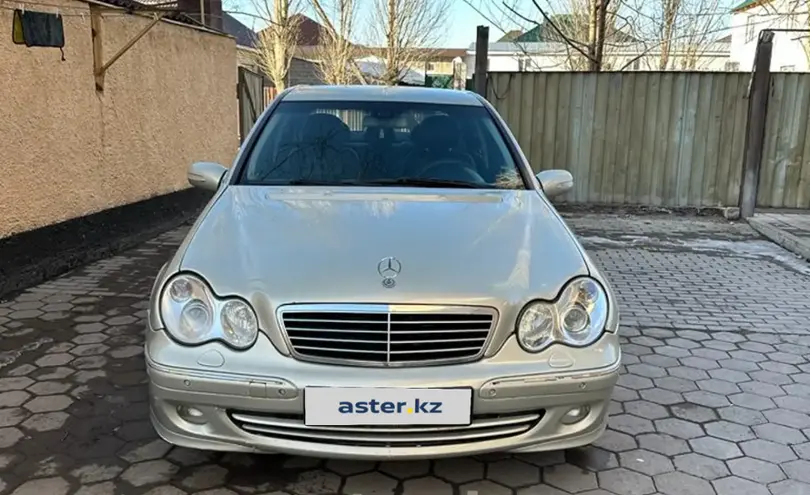 Mercedes-Benz C-Класс 2006 года за 4 300 000 тг. в Астана