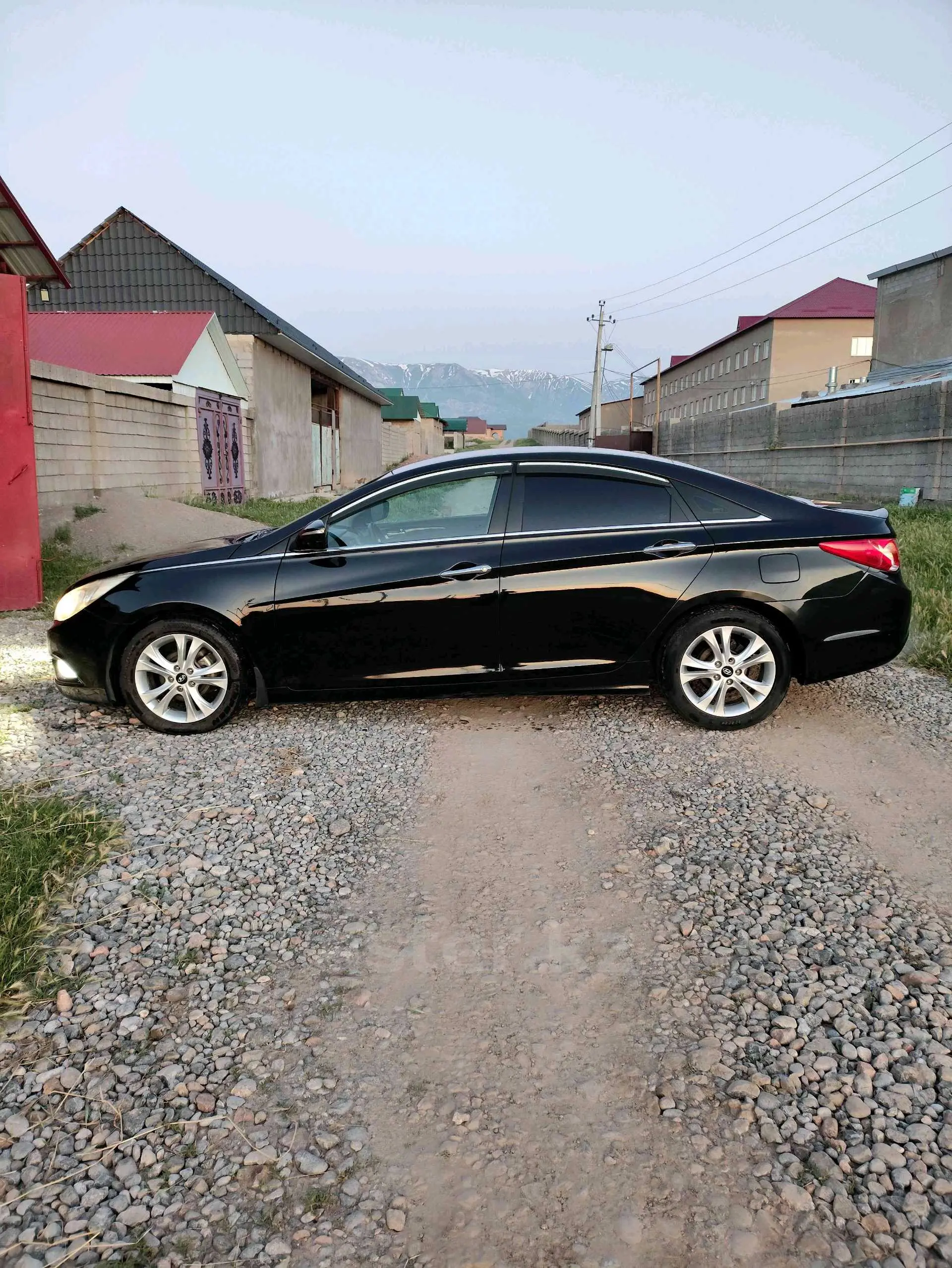 Hyundai Sonata 2011