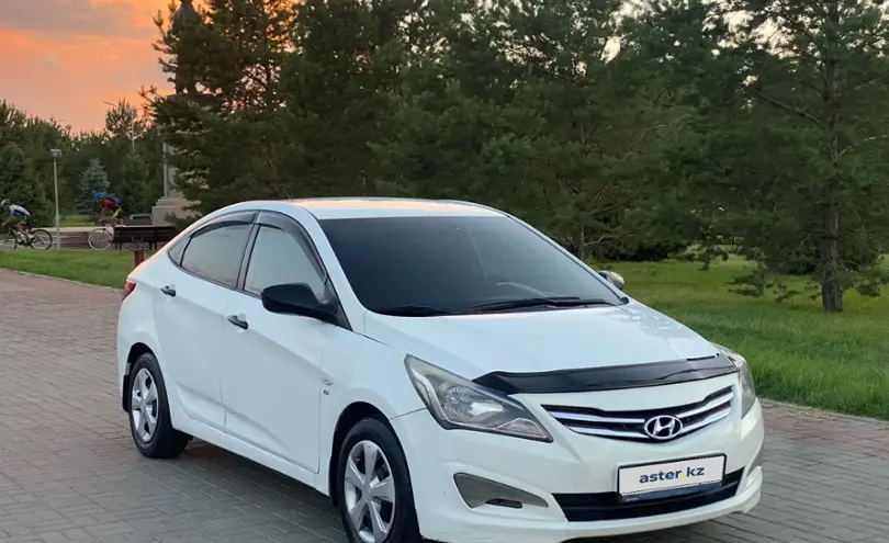 Hyundai Solaris 2015 года за 5 500 000 тг. в Талдыкорган