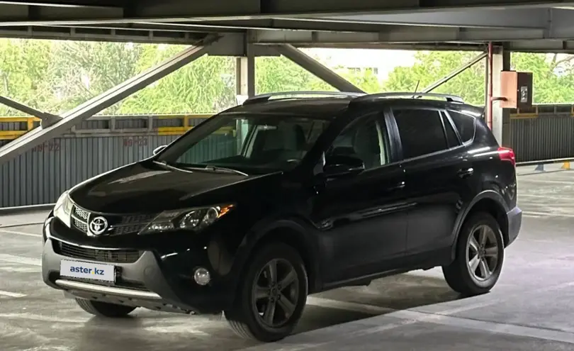 Toyota RAV4 2015 года за 10 500 000 тг. в Алматы