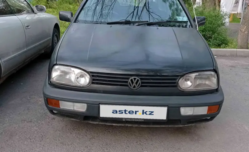 Volkswagen Golf 1995 года за 1 200 000 тг. в Алматы фото 2