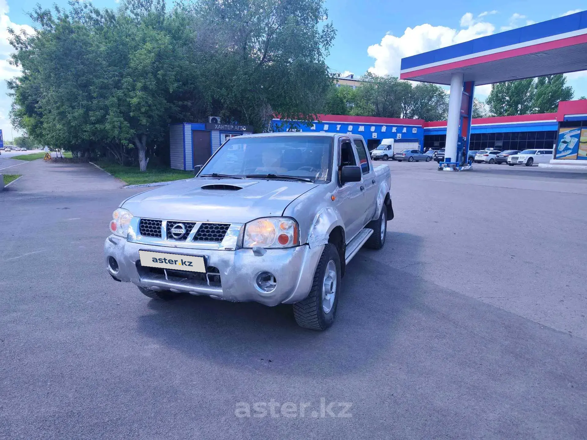 Nissan NP300 2009