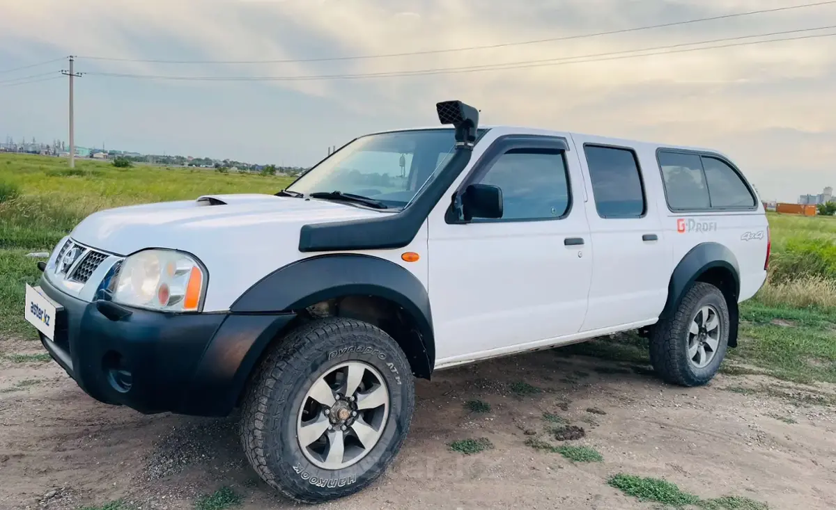 Nissan NP300 2011 года за 5 200 000 тг. в Костанай
