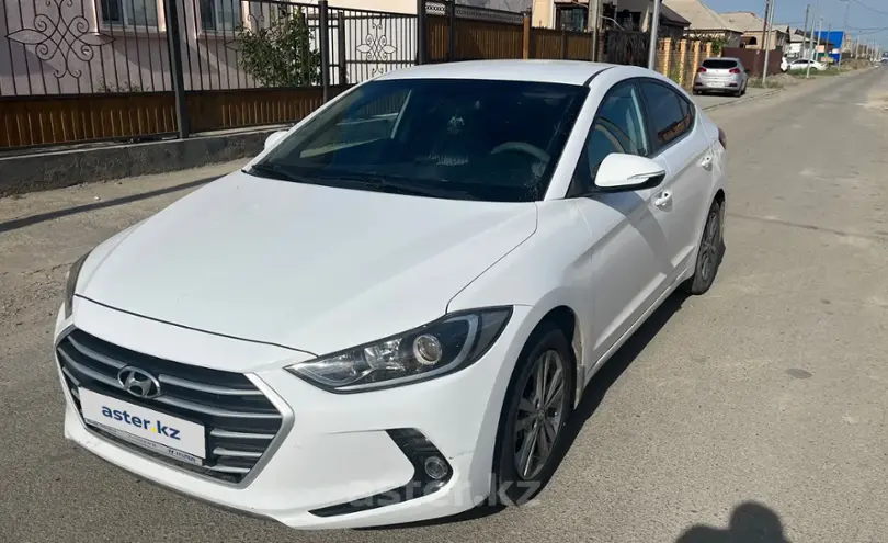 Hyundai Elantra 2018 года за 8 000 000 тг. в Атырауская область