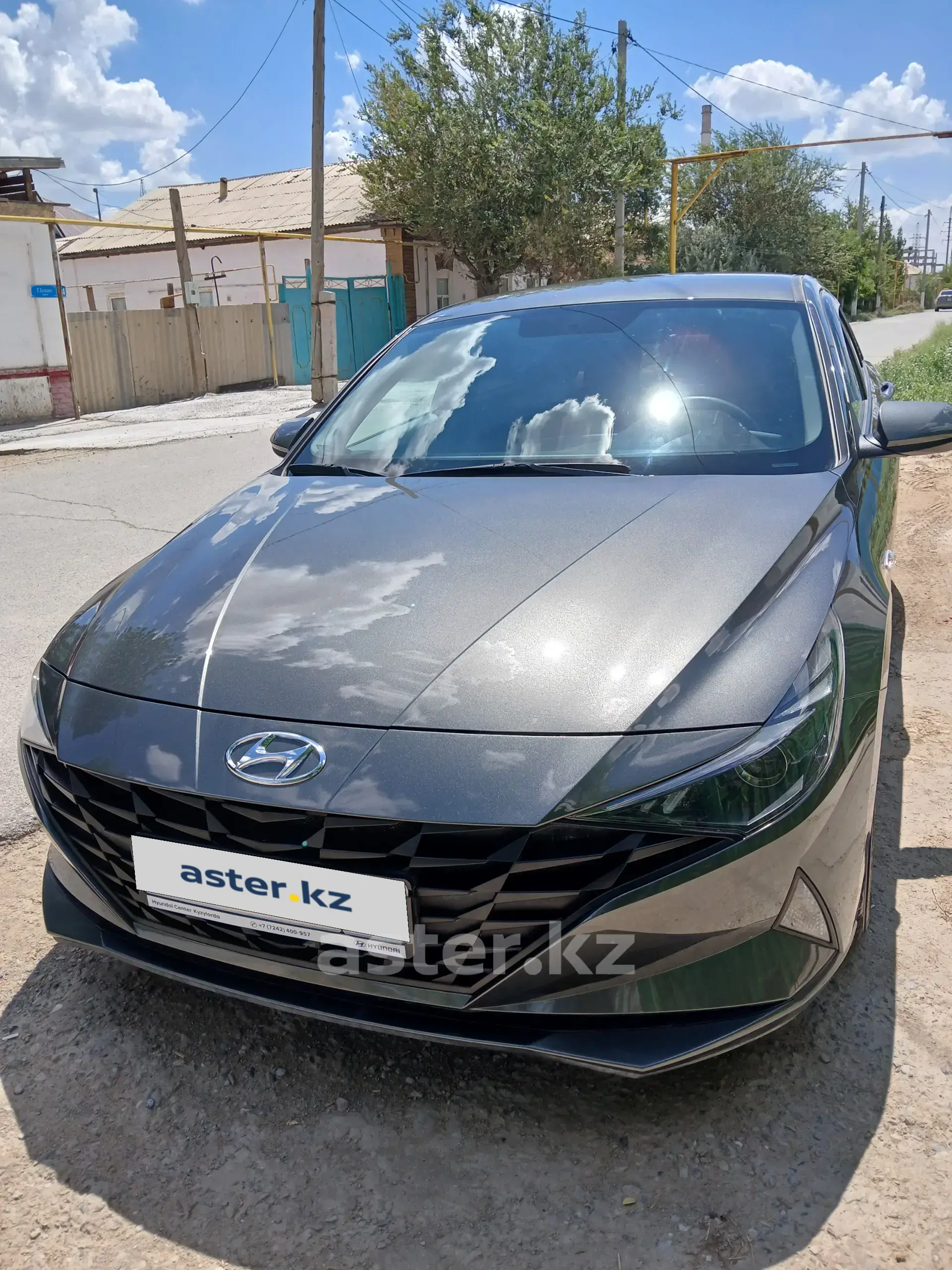 Hyundai Elantra 2022