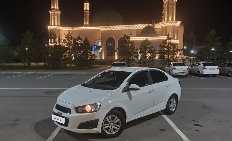 Chevrolet Aveo 2014 года за 4 100 000 тг. в Астана