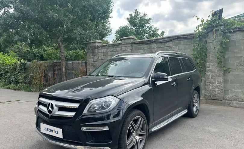 Mercedes-Benz GL-Класс 2014 года за 18 500 000 тг. в Алматы