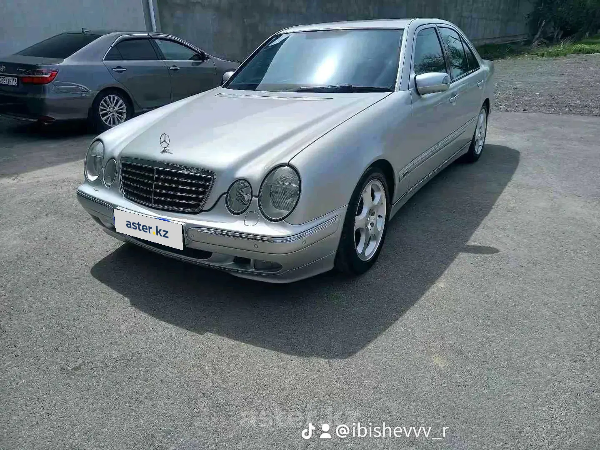 Mercedes-Benz E-Класс 2002