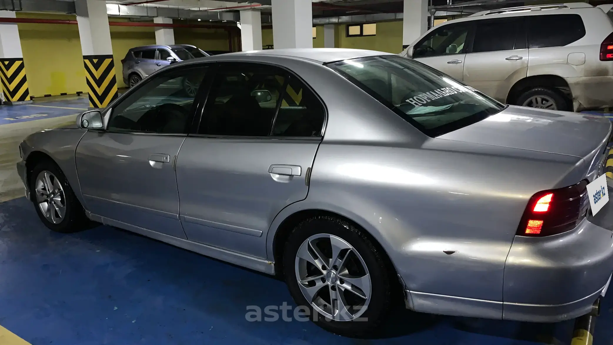 Mitsubishi Galant 2001