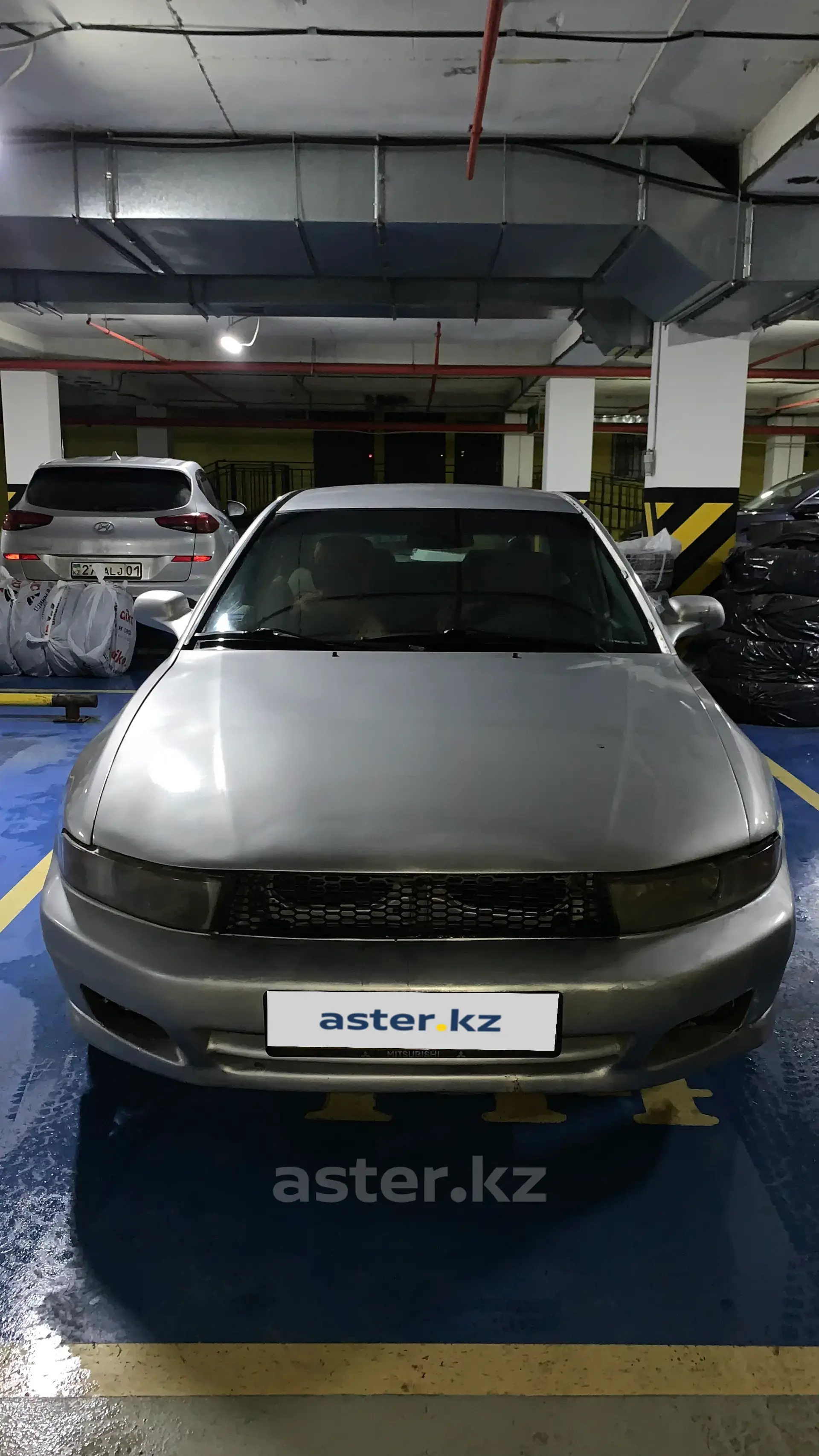 Mitsubishi Galant 2001